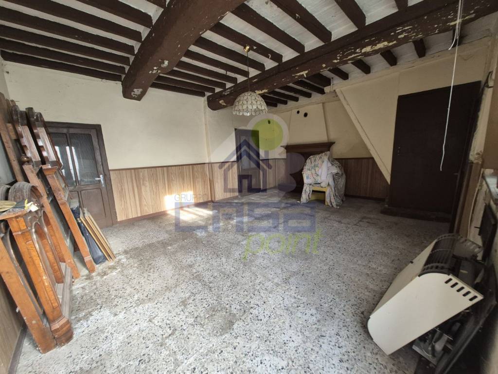 Casa indipendente a Azzanello in VIA CAIROLI 38 - Foto 4
