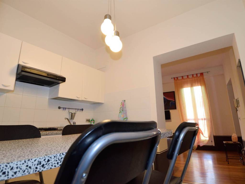 Appartamento a Biella in Via Cerino Zegna , 6 - Foto 4