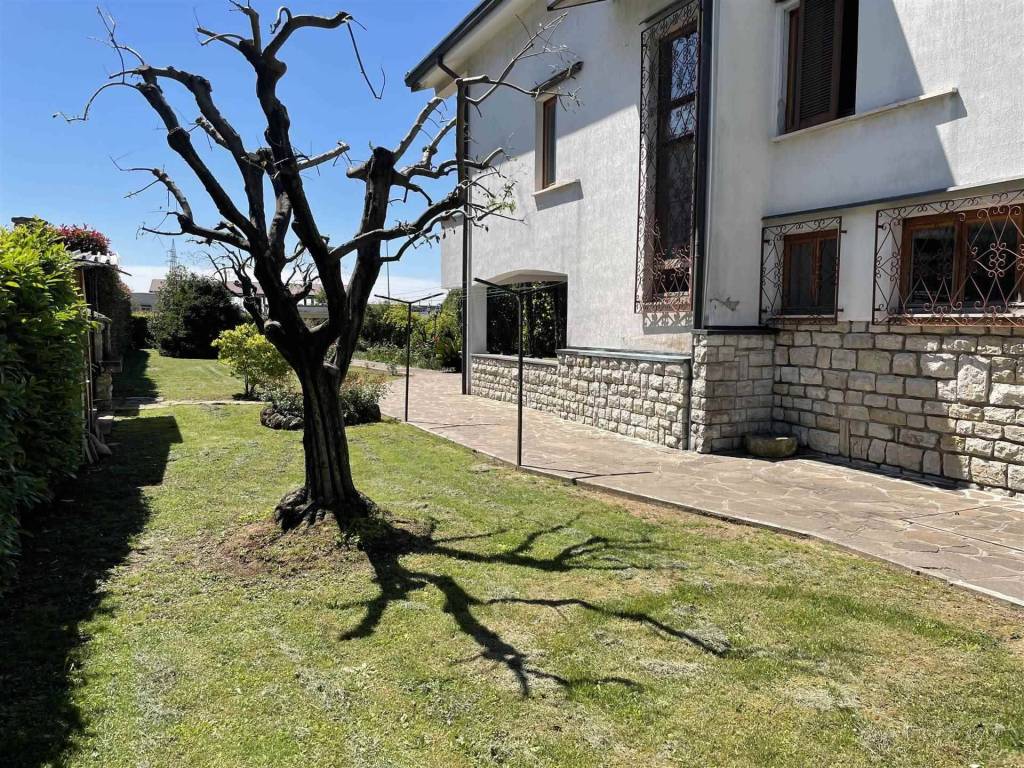 Villa a Trescore balneario in Via Matteotti, 114 - Foto 3