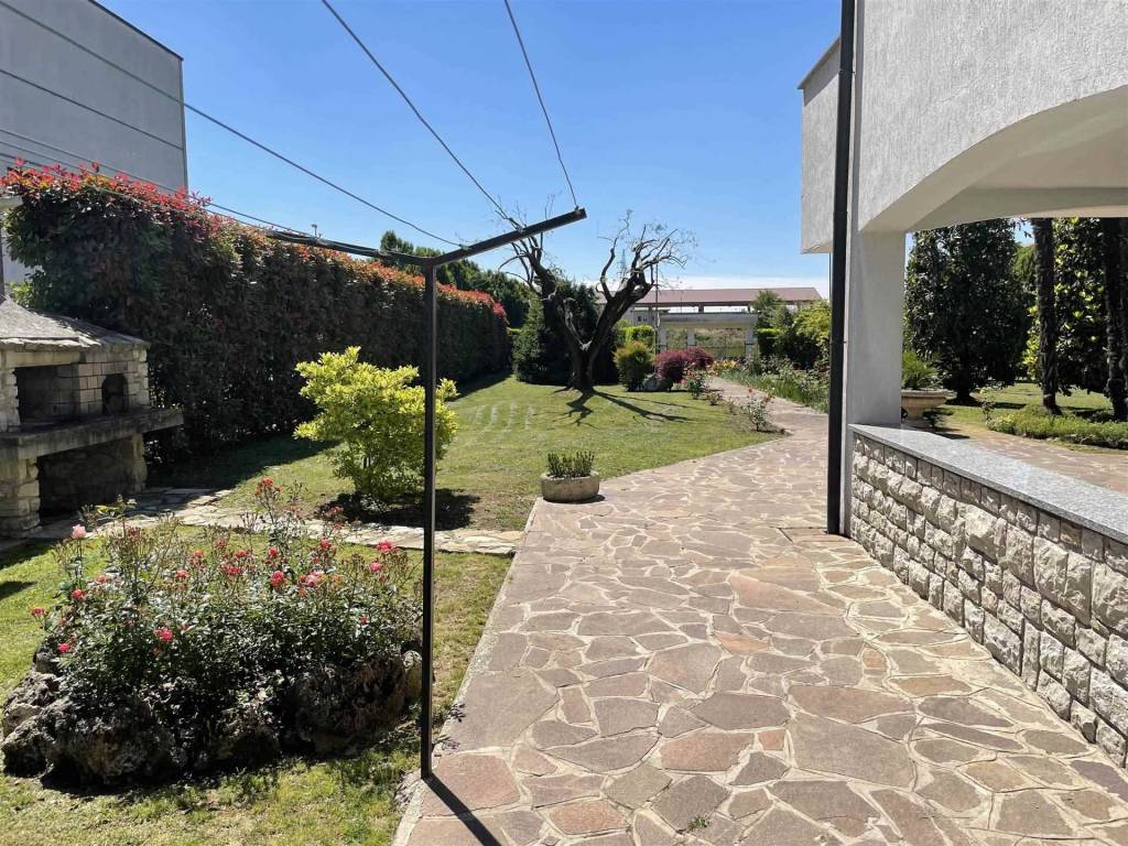 Villa a Trescore balneario in Via Matteotti, 114 - Foto 4