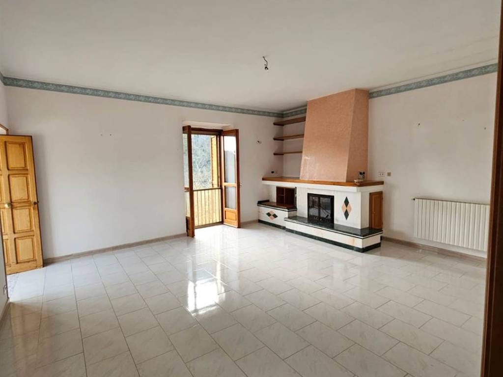 Appartamento a Giffoni sei casali in via del notaio - Foto 3