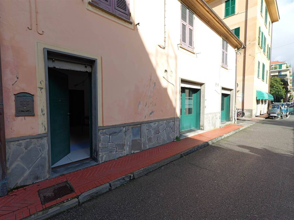 Appartamento a Levanto in Via Emanuele Zoppi, 14 - Foto 3