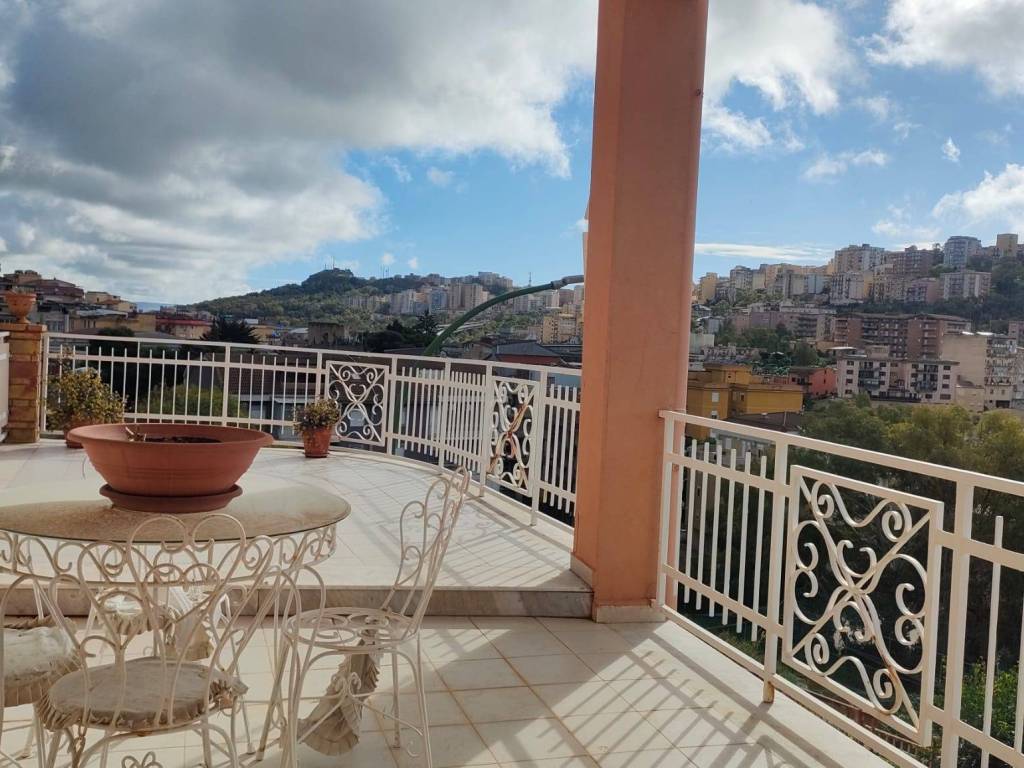 Appartamento a Agrigento in Via Madonna delle Rocche - Foto 4