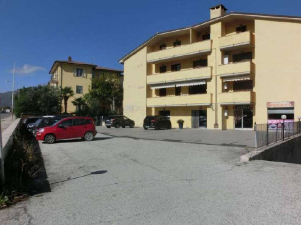 Appartamento a Spoleto in Via Eugenio Curiel - Foto 2