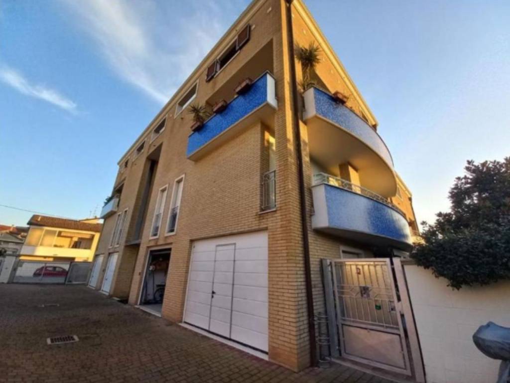 Appartamento a Pescara in Via Pizzo Intermesoli - Foto 2