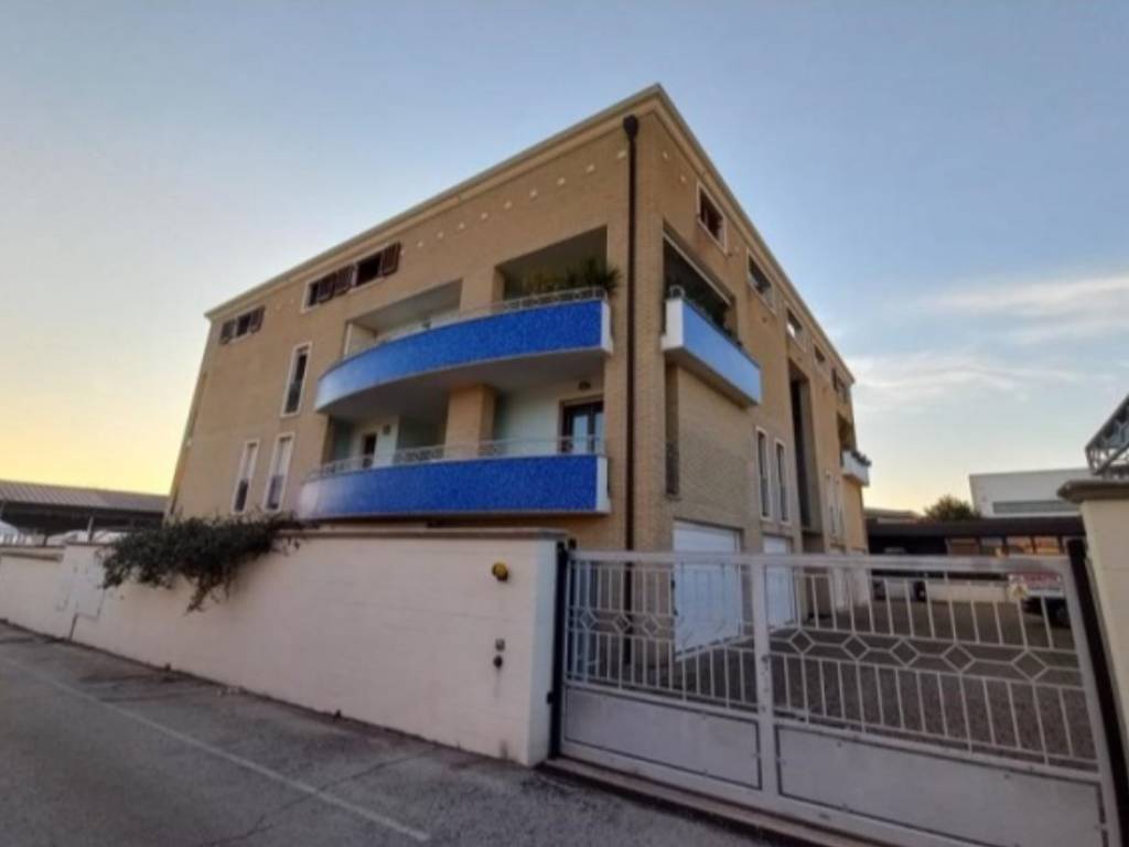 Appartamento a Pescara in Via Pizzo Intermesoli - Foto 4