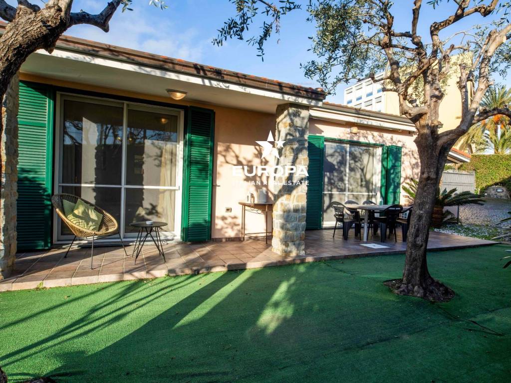 Villa a Sanremo in Corso Matuzia, 59 - Foto 2