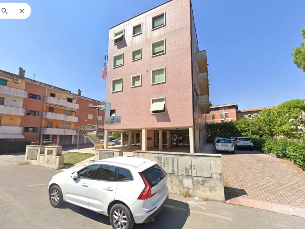 Appartamento a Sinalunga in Via Enzo Ferrari - Foto 2