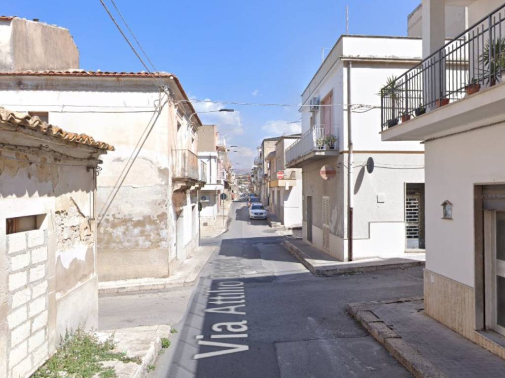 Villa a Comiso in Via Regolo - Foto 2