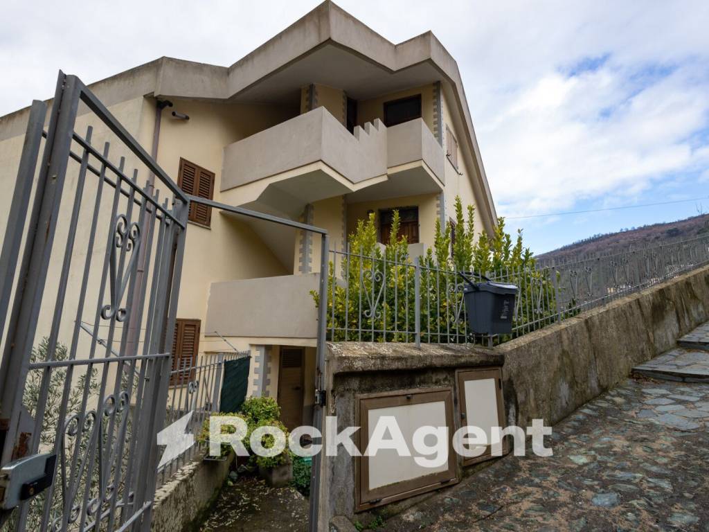 Appartamento a Gimigliano in Via Corace 1 - Foto 2