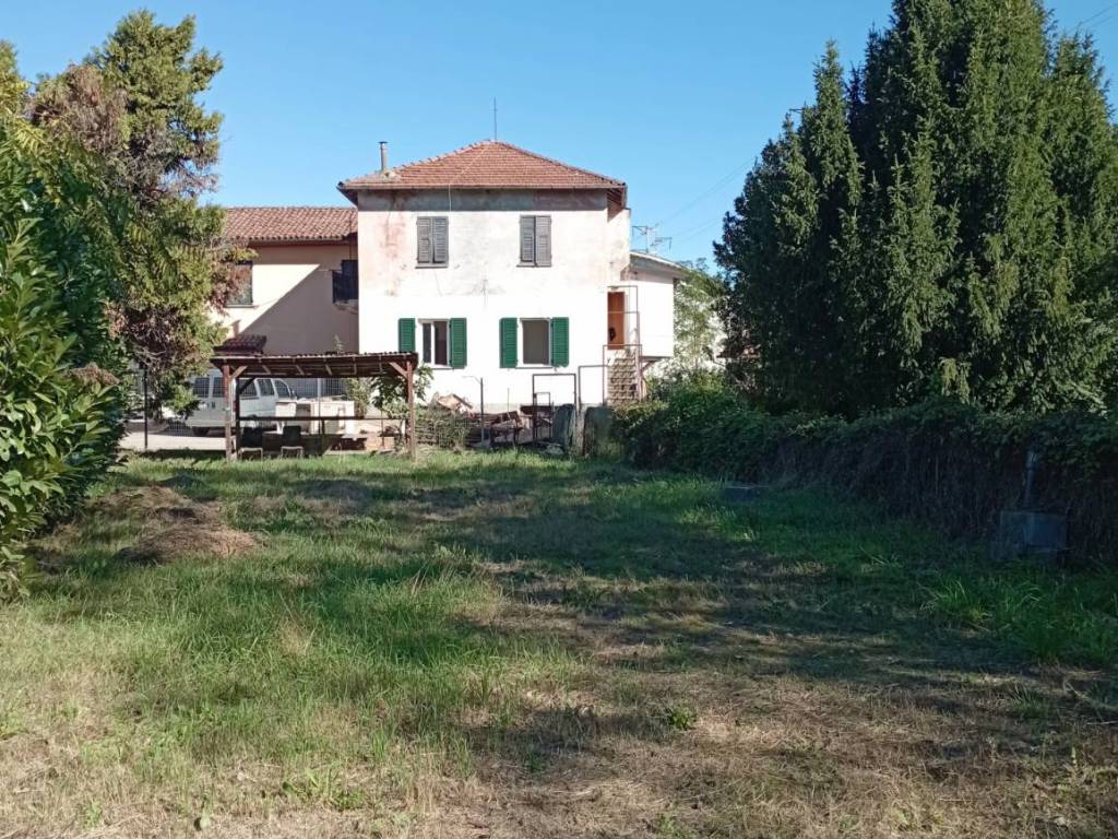 Appartamento a Ovada in Strada Rocca Grimalda - Foto 2