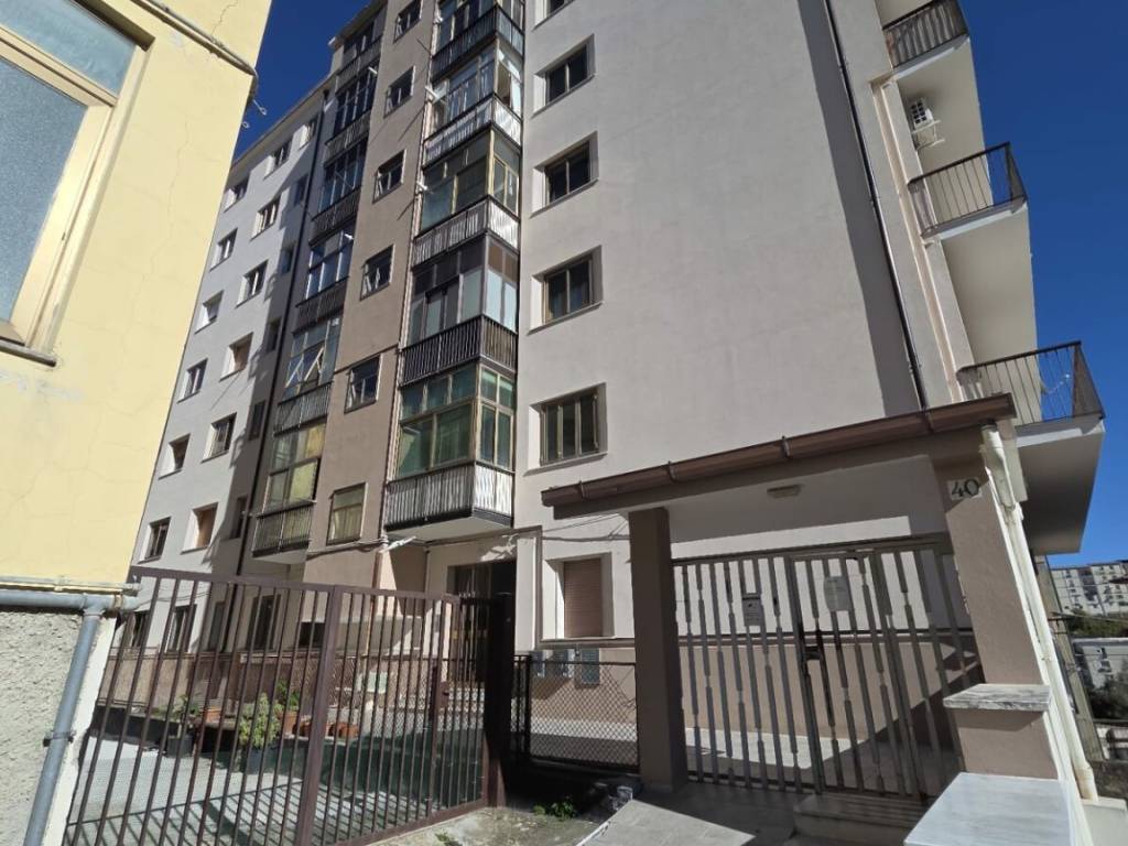 Appartamento a Catanzaro in Via Antonio Gramsci, 40 - Foto 2