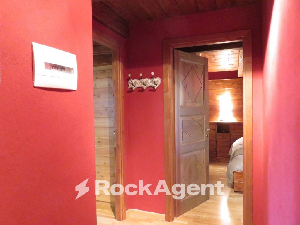 Appartamento a Bardonecchia in Via Cianfuran - Foto 3