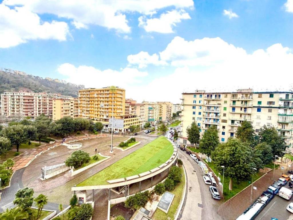 Appartamento a Napoli in Largo lala alessandro, 31 - Foto 2