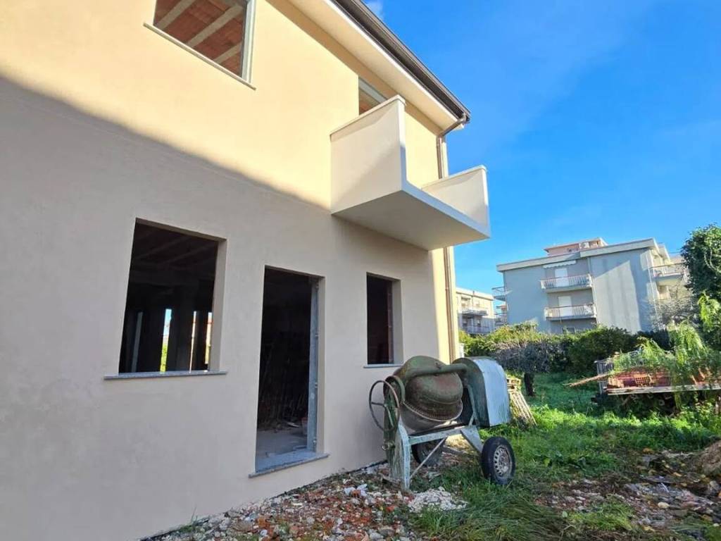 Villa a Torrenova in Via Firenze, 9 - Foto 3