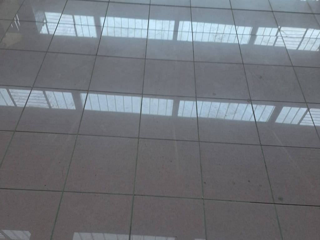 Immobile a Modena in Via Emilia Est - Foto 2