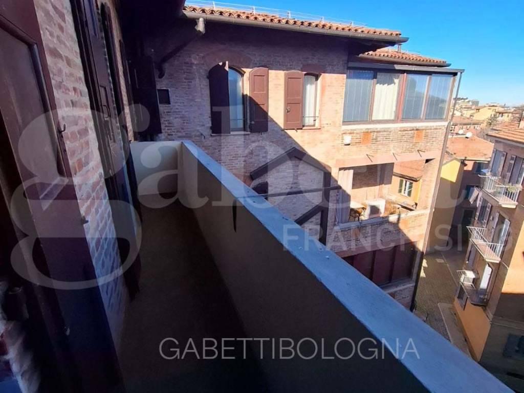 Appartamento a Bologna in Piazza Giosuè Carducci - Foto 4