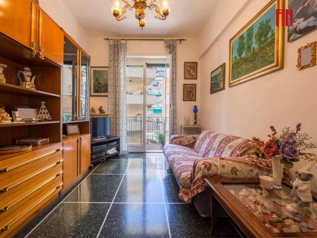 Appartamento a Genova in Via Stefanina Moro - Foto 2