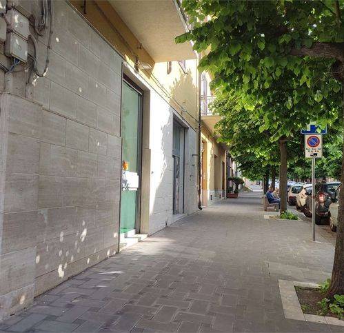 Immobile a San cataldo in Corso Vittorio Emanuele 17 - Foto 2