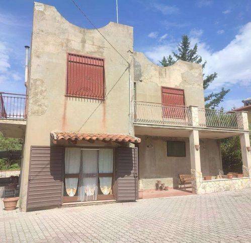 Villa a Regalbuto in Contrada Gebbia - Foto 4