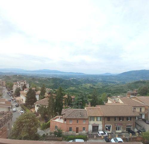 Appartamento a Olevano romano in Viale V. Veneto 27 - Foto 4