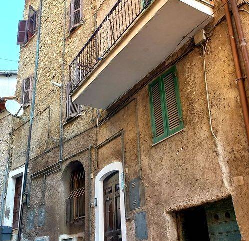 Appartamento a Olevano romano in Via Cairoli 10 - Foto 4