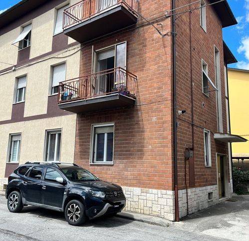 Appartamento a Castelraimondo in Via Alcide De Gasperi 28 - Foto 2