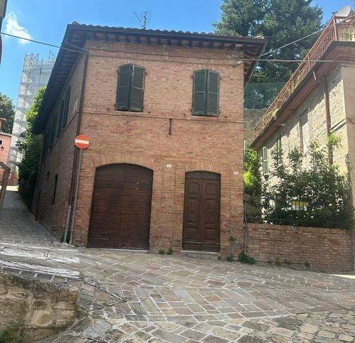 Villa a Camerino in Via Morrotto 1 - Foto 2