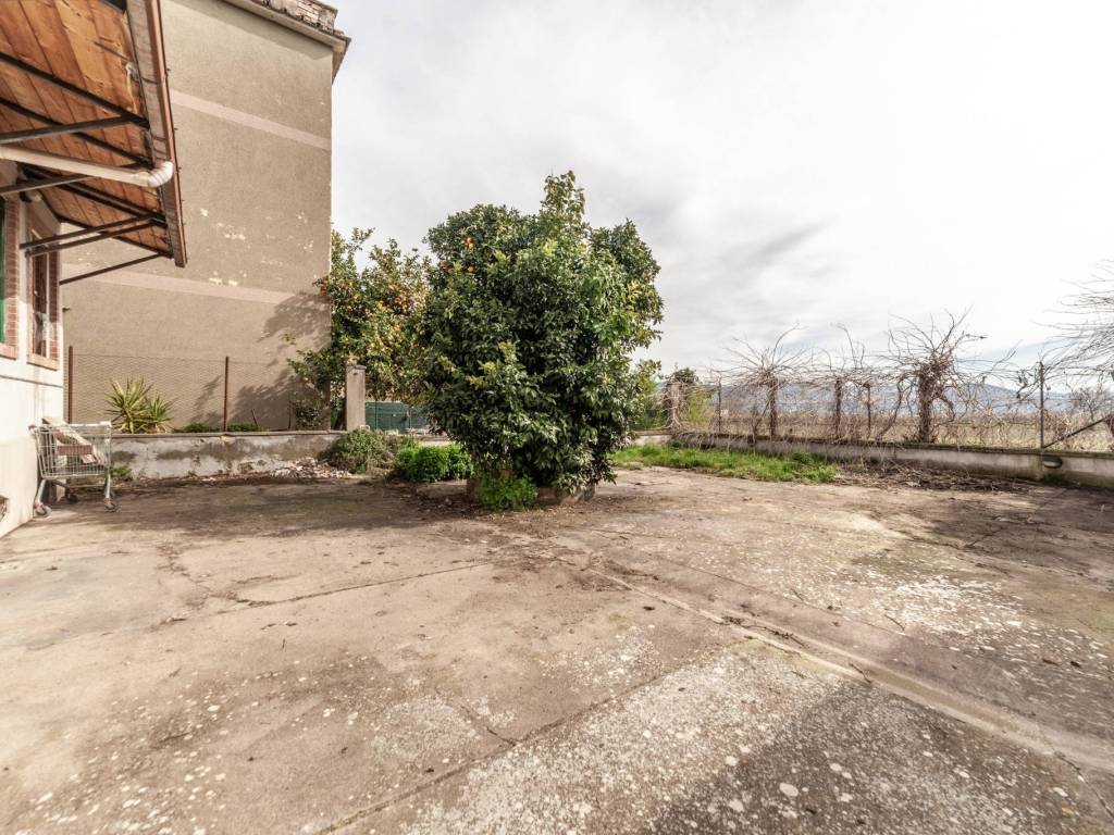 Appartamento a Guidonia montecelio in Via Luigi Spallacci, 11 - Foto 2