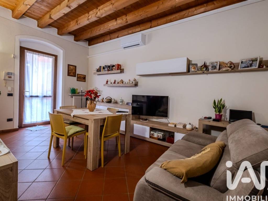 Appartamento a Castiglione delle stiviere in Via Ascoli, 22 - Foto 2