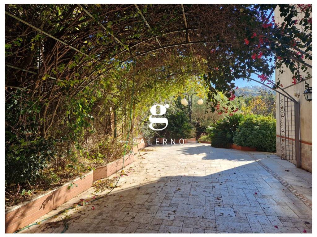 Villa a Salerno in Via Brignano Inferiore - Foto 2