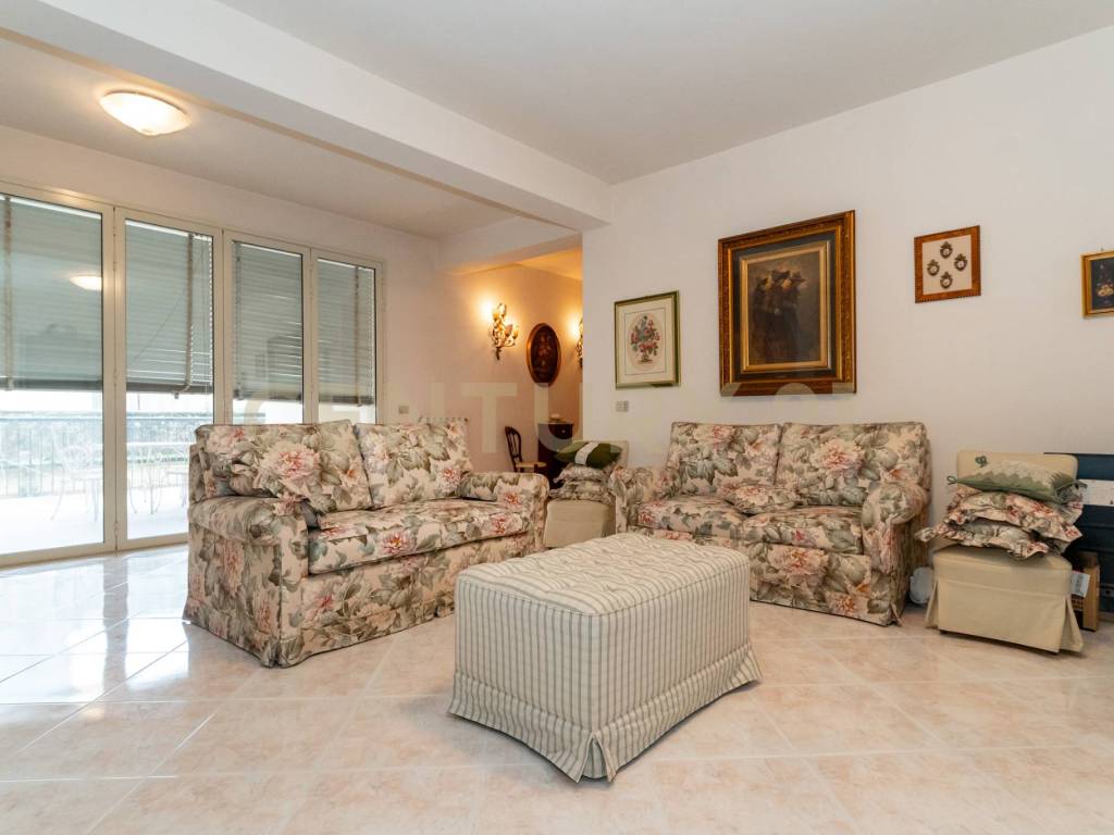 Appartamento a Carlentini in Via Archimede - Foto 5