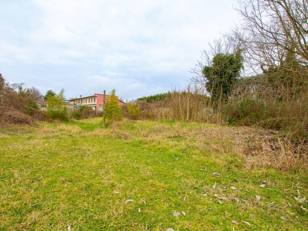 Terreno a Buttapietra in Via Isola della Scala, 72 - Foto 4