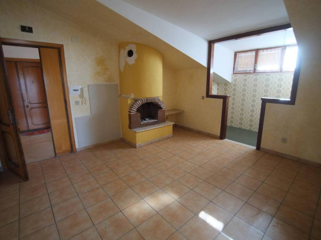 Appartamento a Poggio moiano in Viale Alessandro Manzoni - Foto 2