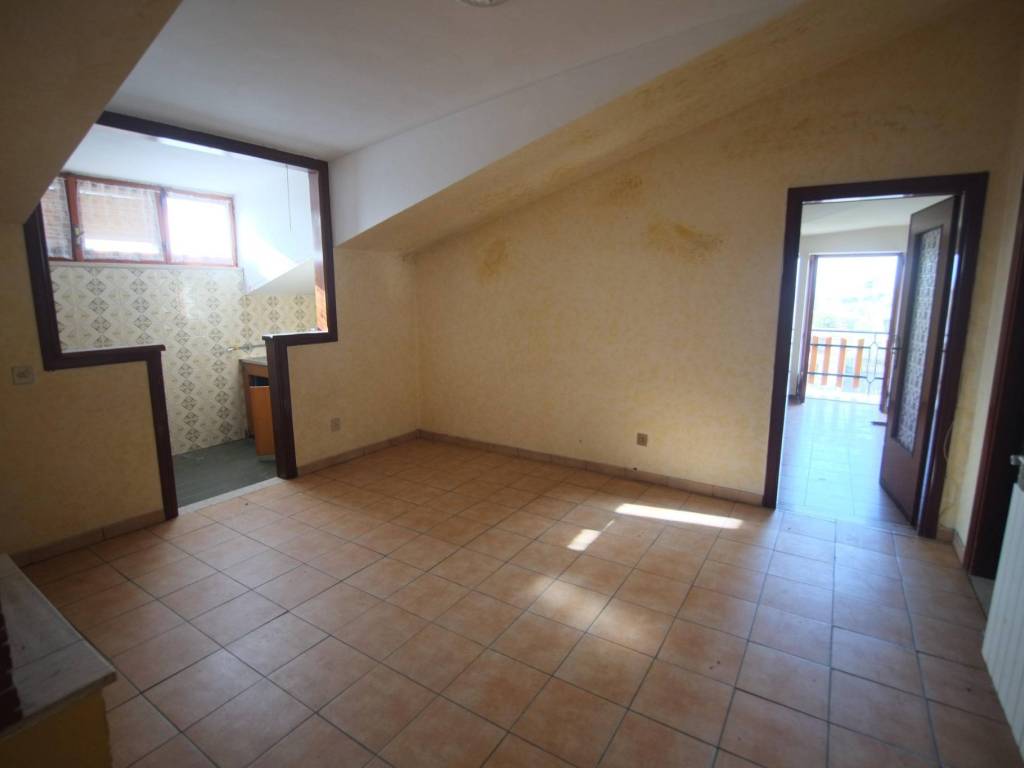 Appartamento a Poggio moiano in Viale Alessandro Manzoni - Foto 3
