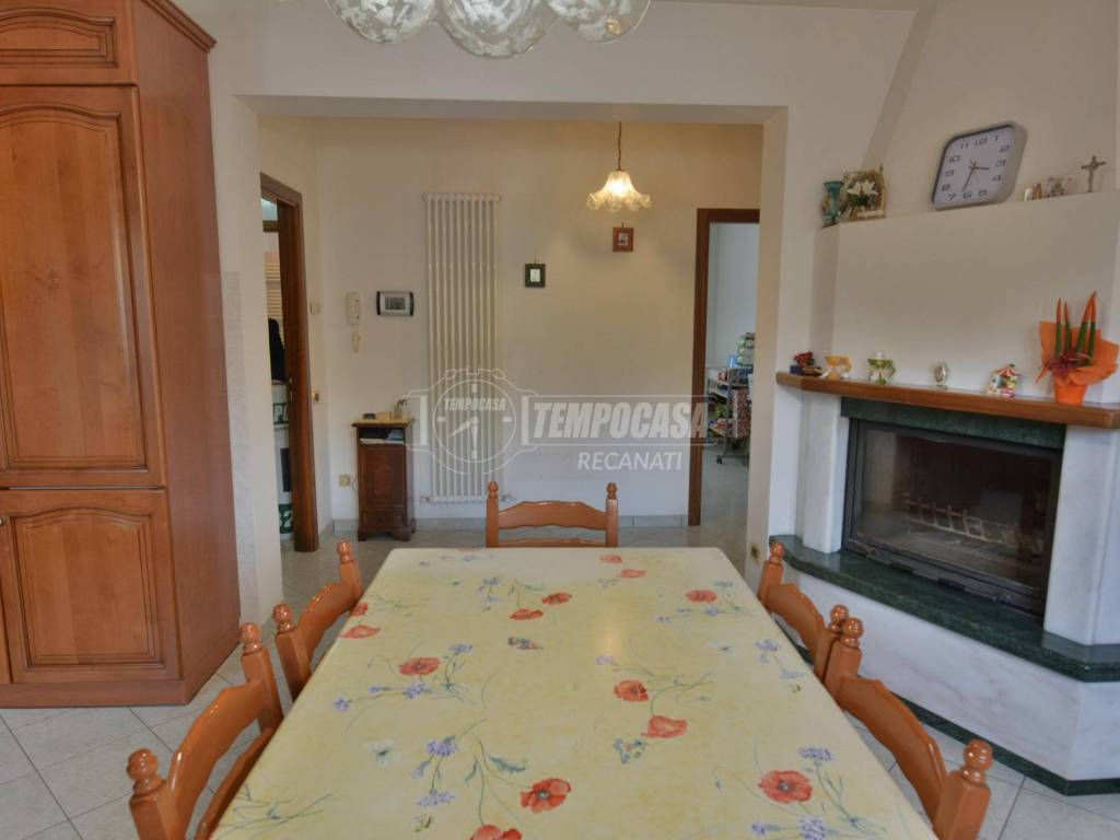 Villa a Montecassiano in Località Campolungo - Foto 3
