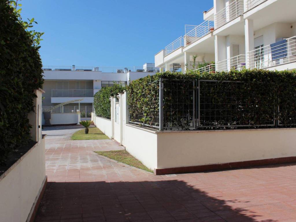Appartamento a Fiumicino in Via Agropoli - Foto 2