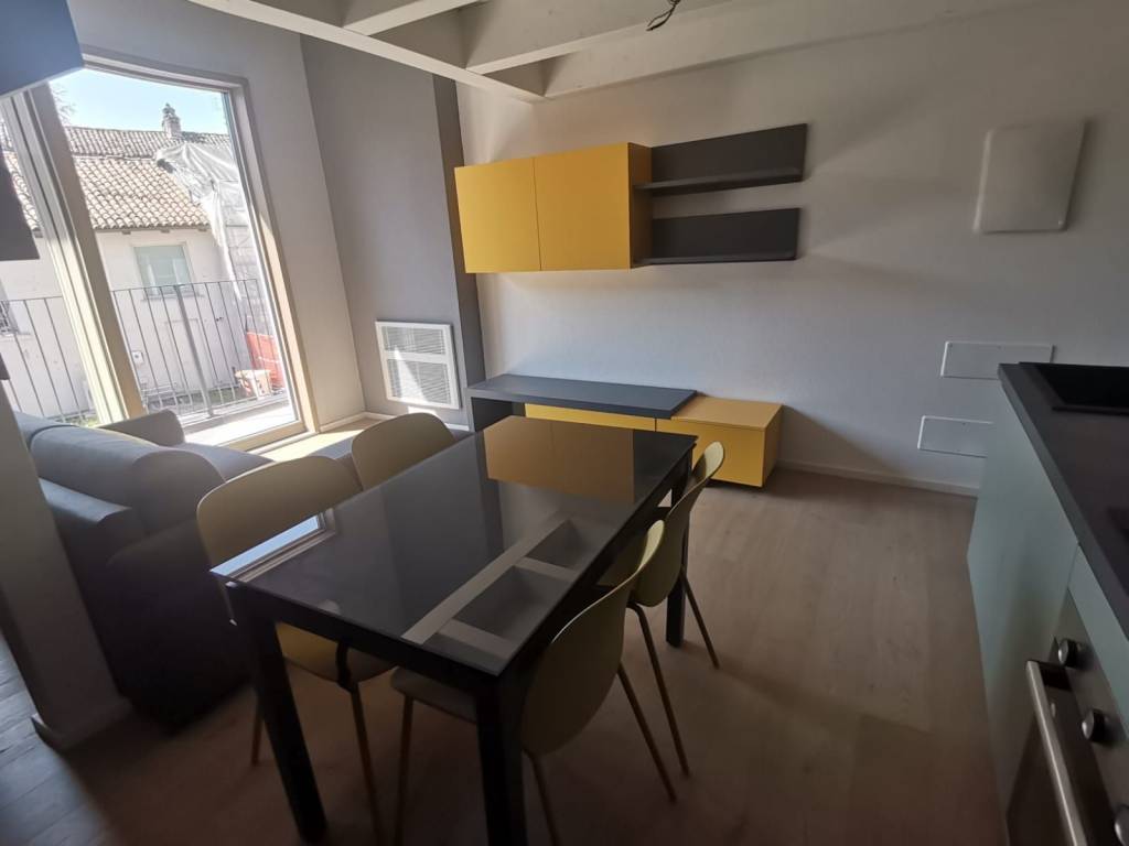 Appartamento a Alba in Corso Canale, 117 - Foto 2