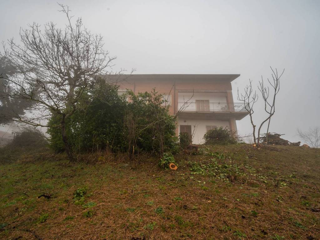 Villa a Viano in Via Cortevedola - Foto 2