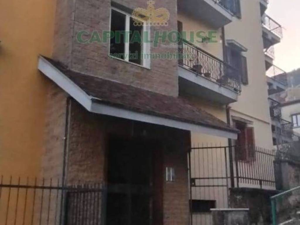 Appartamento a Ospedaletto d'alpinolo in Piazza Partenio - Foto 2