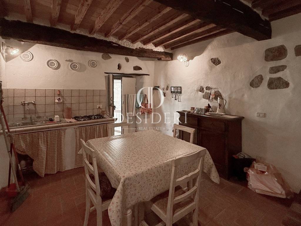 Appartamento a Roccastrada in Vicolo dello Zuavo ,1 - Foto 3