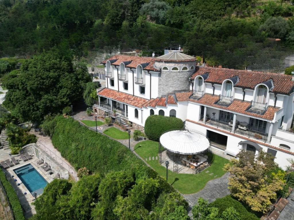 Villa a Verbania in Via Girasole - Foto 2