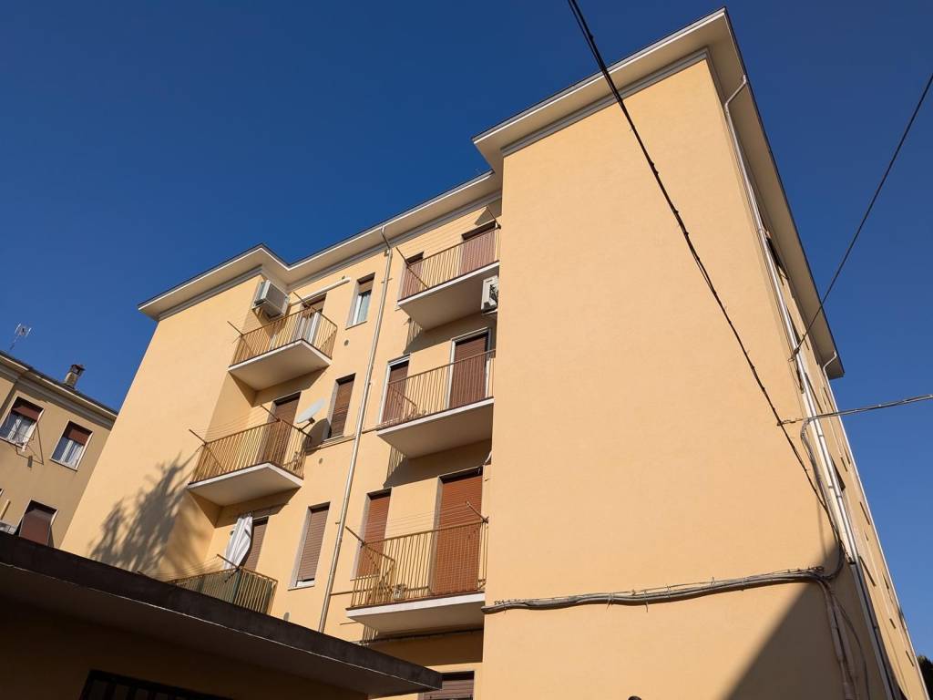 Appartamento a Parma in Via Montebello, 33 - Foto 3