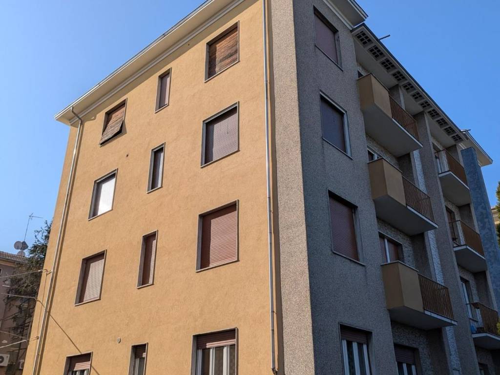 Appartamento a Parma in Via Montebello, 33 - Foto 4