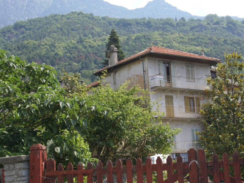 Casa indipendente a Saint-vincent in Frazione Moulin - Foto 3