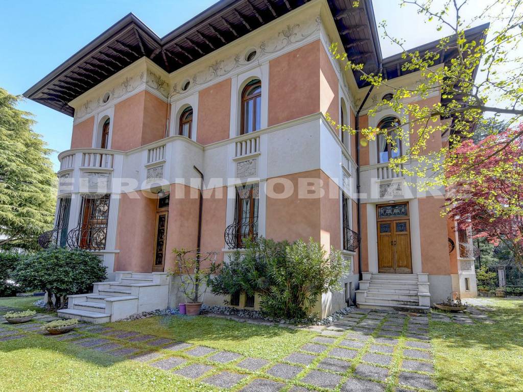 Villa a Brescia in Via D'Annunzio, 6 - Foto 2