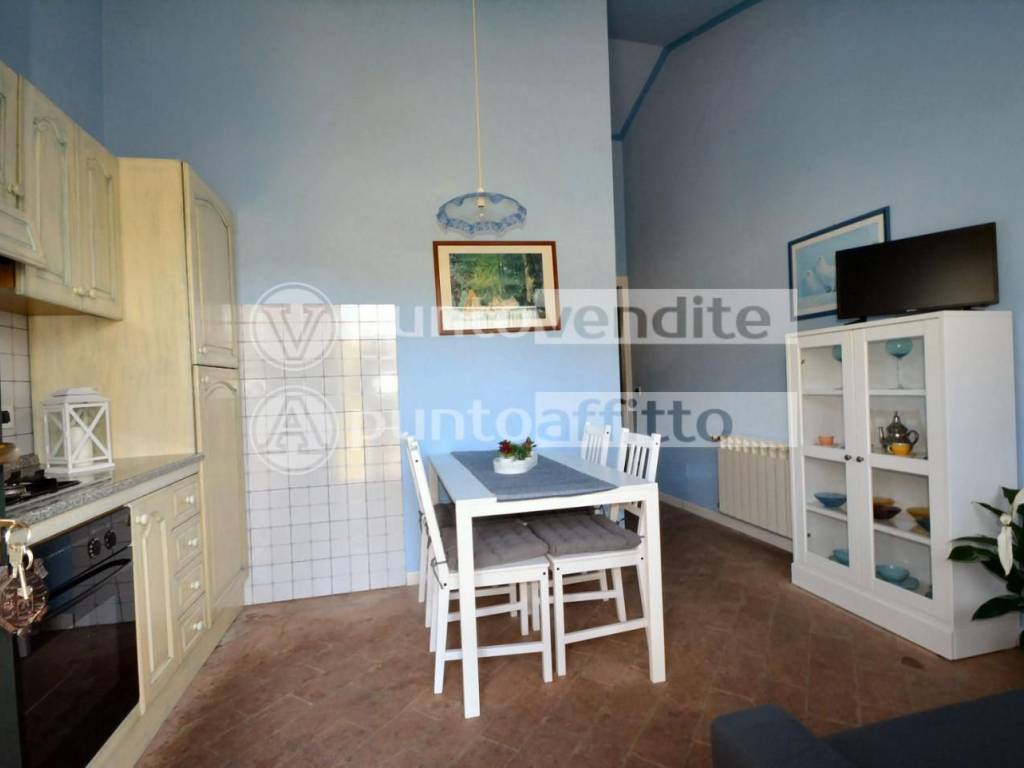 Appartamento a Lucca in Via Sarzanese - Foto 2