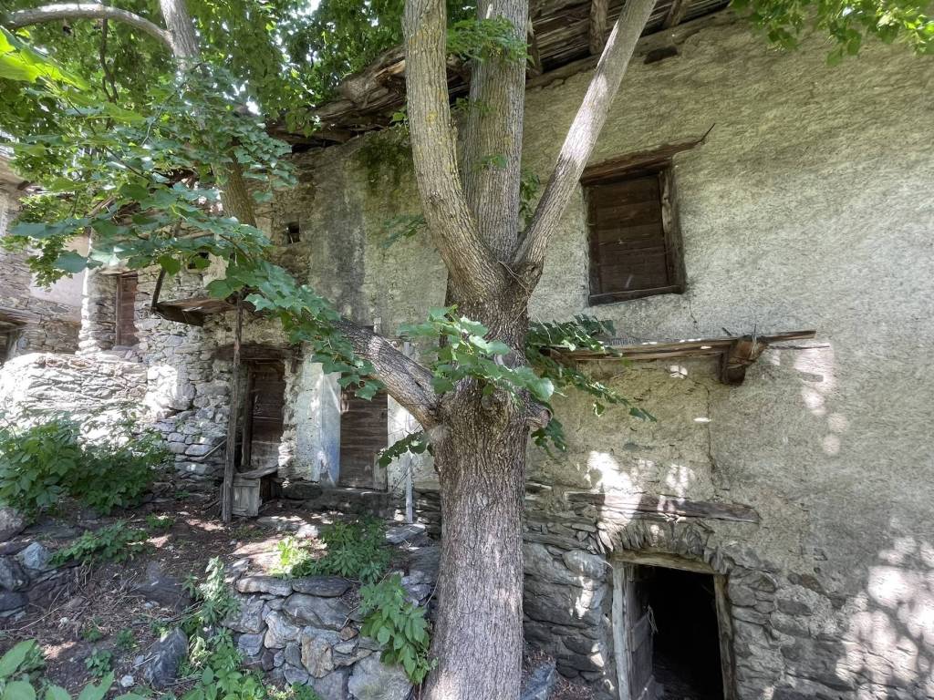 Rustico / casale a Torgnon in Frazione Berzin - Foto 2