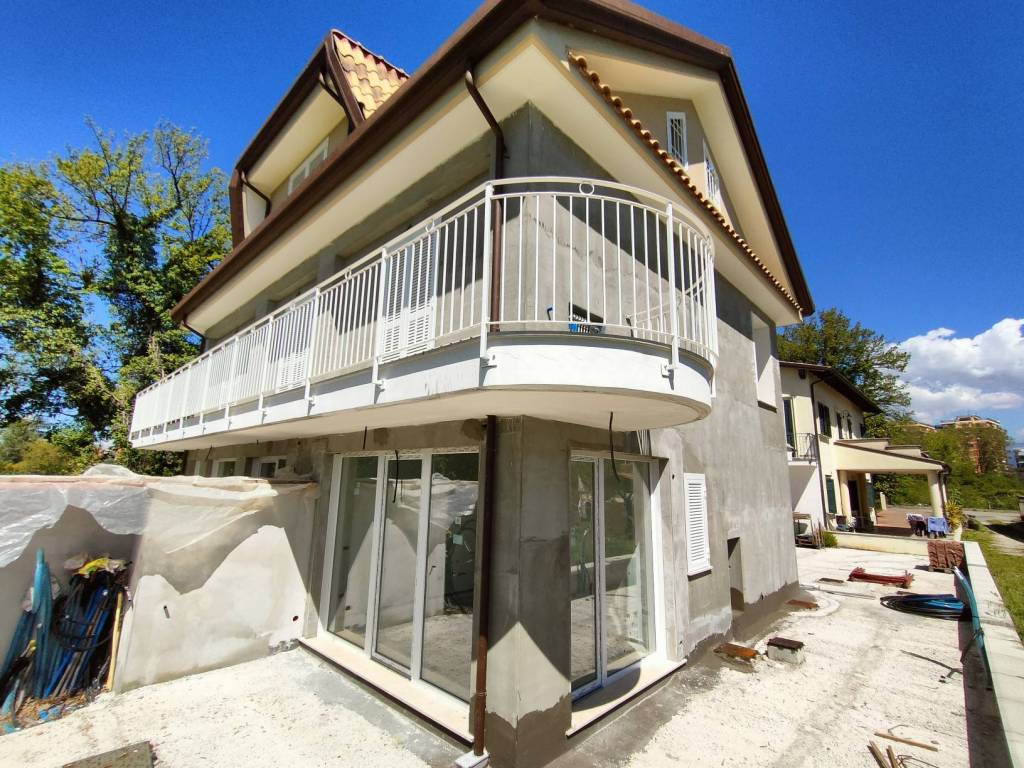 Villa a Frosinone in Via Casone - Foto 3