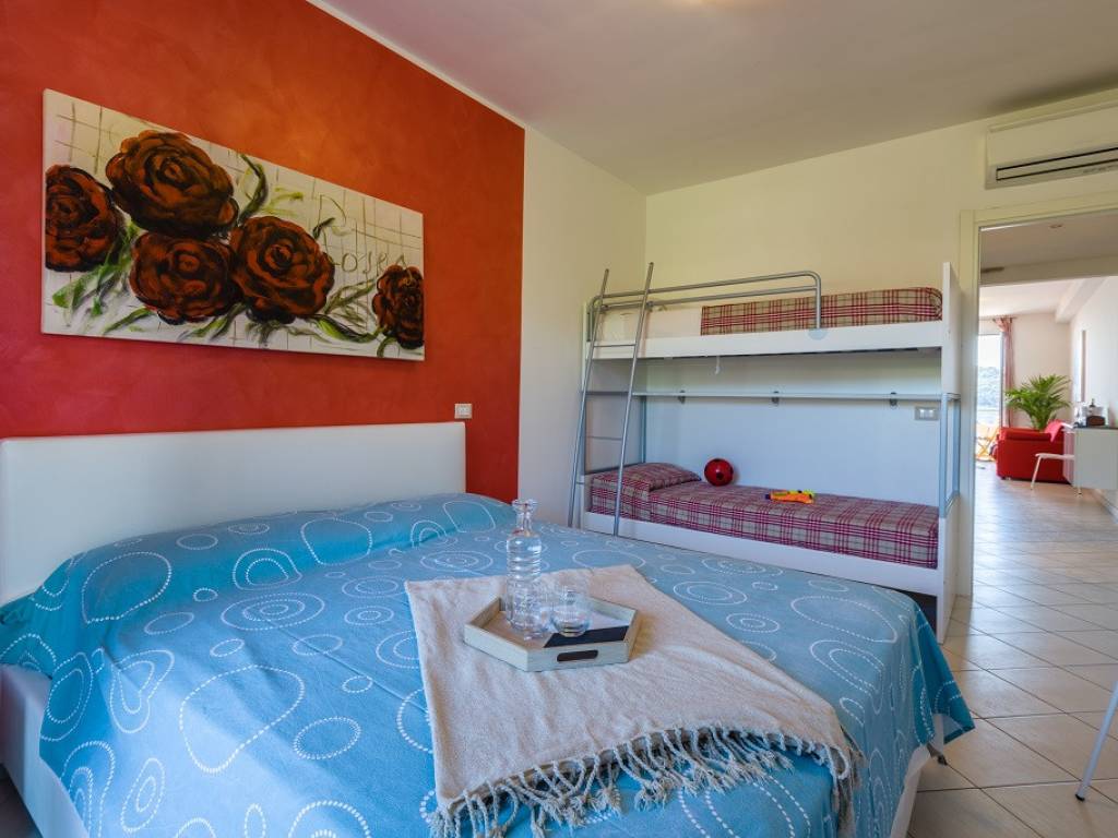 Appartamento a Albenga in Via Michelangelo - Foto 4